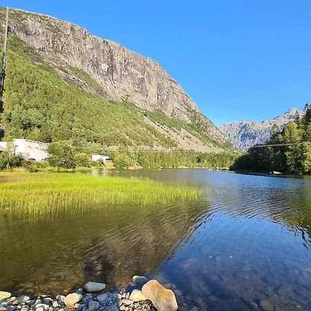 Trolltunga Lodge Odda Buitenkant foto