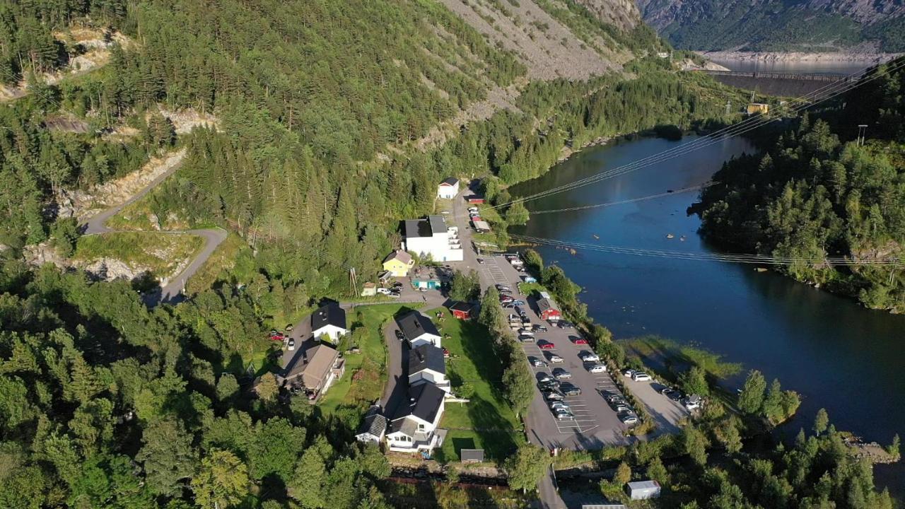 Trolltunga Lodge Odda Buitenkant foto