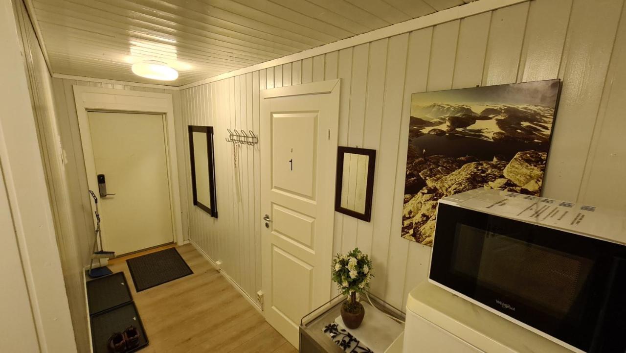 Trolltunga Lodge Odda Buitenkant foto